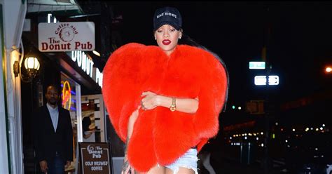 Rihanna Wears Saint Laurent Heart.